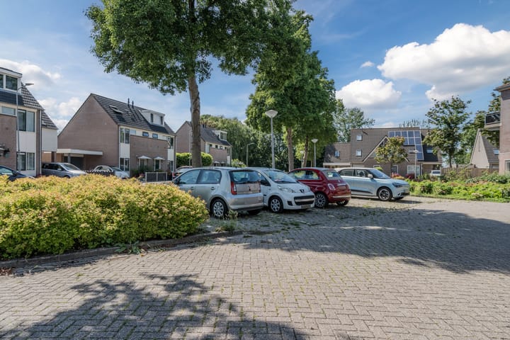 Photo 46 of Beemd 33