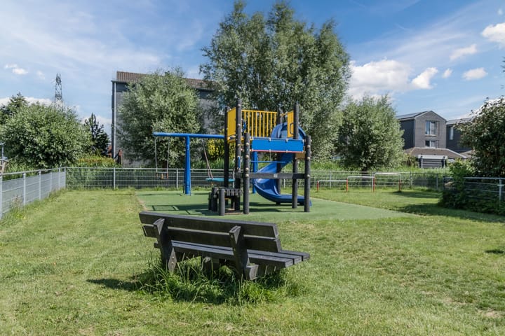 Photo 47 of Beemd 33