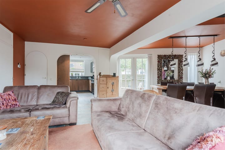 Foto 12 van Luchtenburg 88