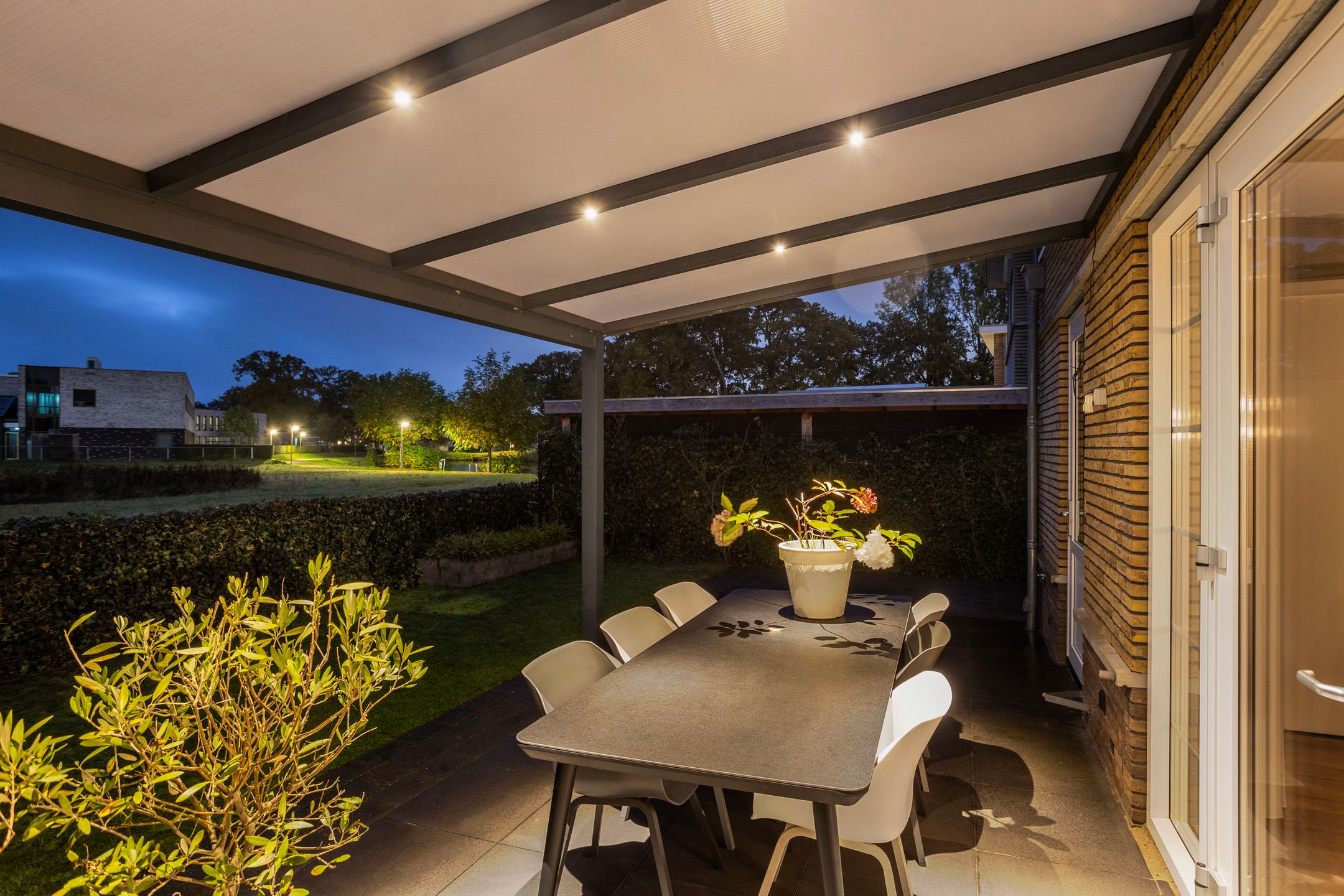 Photo 36 of F.C. Dondersstraat 7