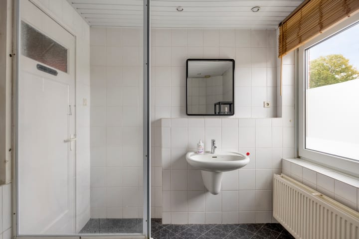 Foto 28 van Oranjestraat 3