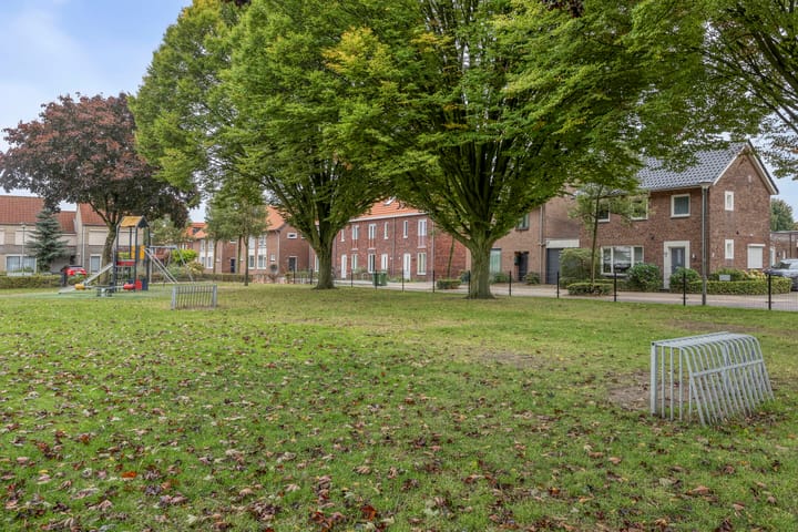 Foto 45 van Oranjestraat 3