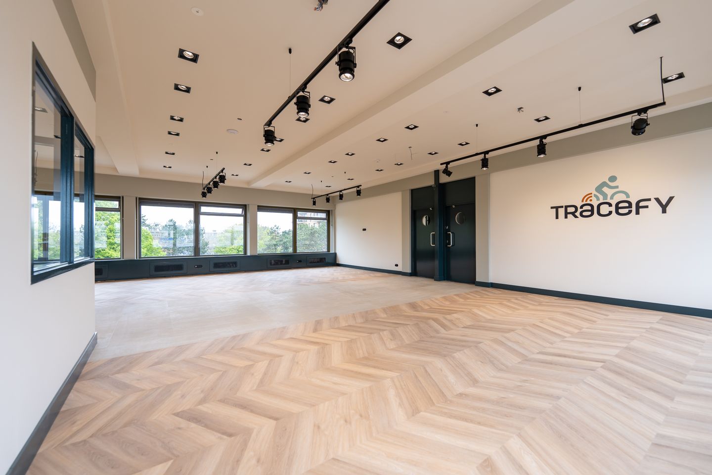 View photo 3 of Treubstraat 25-31