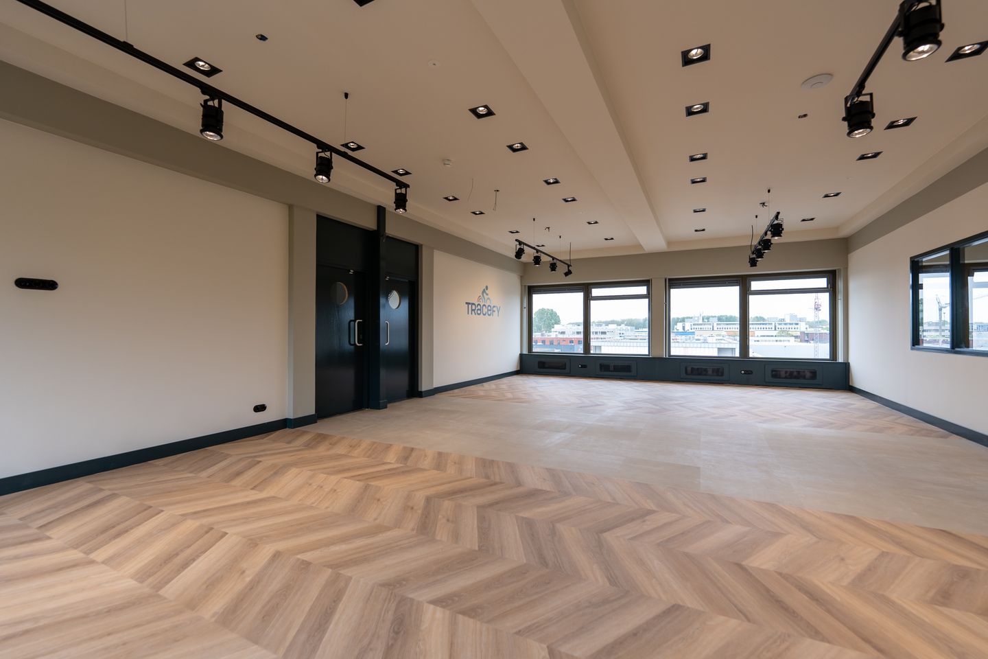 View photo 4 of Treubstraat 25-31