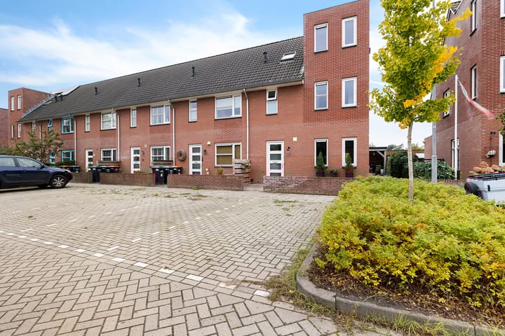 Photo 37 of Hondsrooswal 13