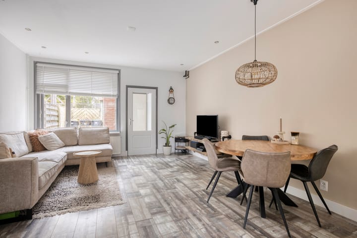 Foto 6 van Dwarsstraat 4