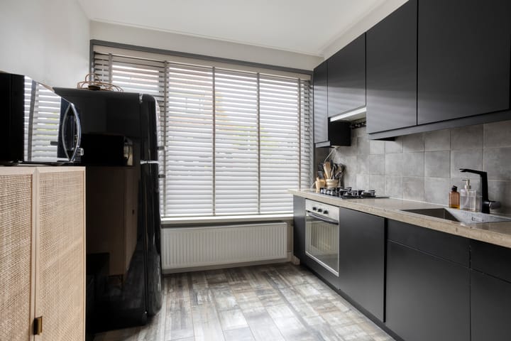 Foto 8 van Dwarsstraat 4