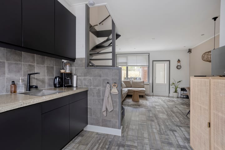 Foto 11 van Dwarsstraat 4