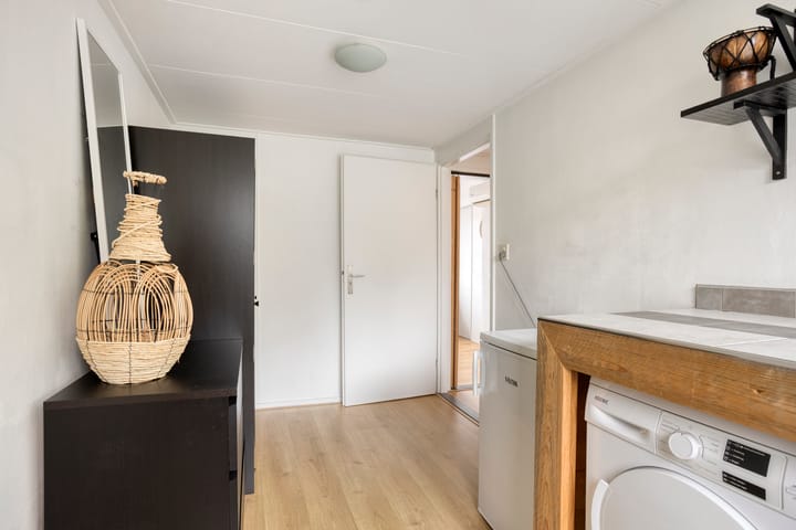 Foto 19 van Dwarsstraat 4