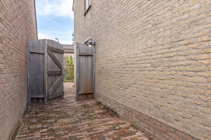 Foto 66 van Kerklaan 7