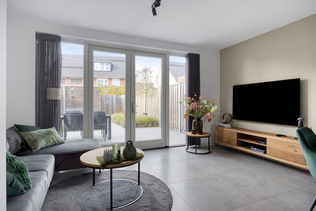 Photo 2 of Heibloem 19