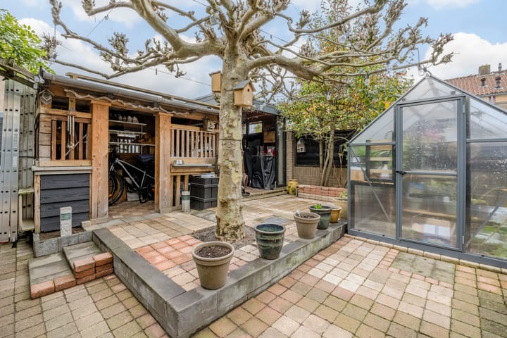 Foto 36 van Giraffestraat 2