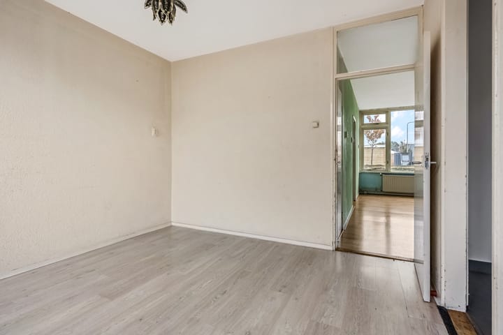 Photo 6 of Wagenaarstraat 313