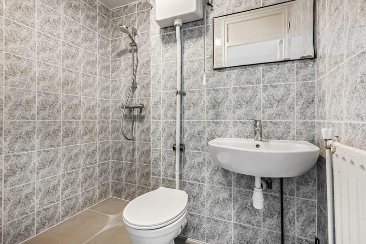 Photo 16 of Wagenaarstraat 313