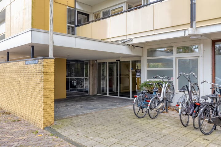 Foto 8 van Van Vollenhovenplein 79