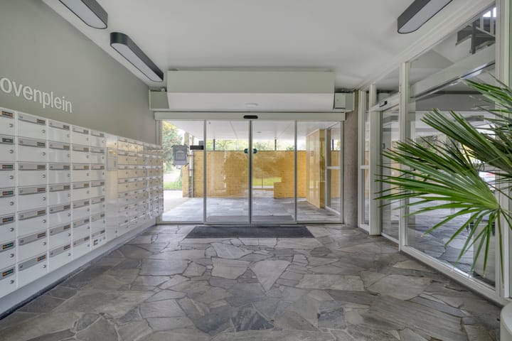 Foto 9 van Van Vollenhovenplein 79