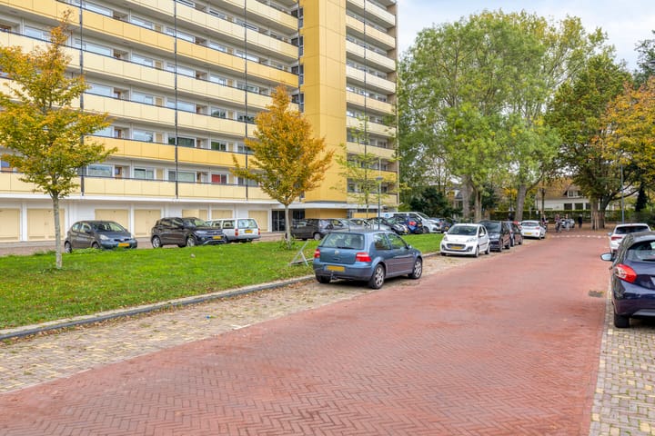 Foto 7 van Van Vollenhovenplein 79