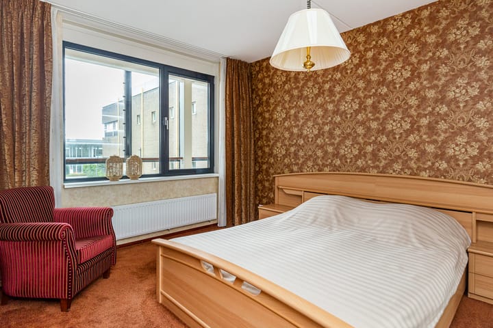 Foto 16 van Grote Woerdlaan 8-B