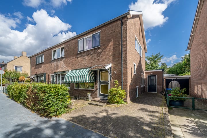 Foto 5 van Reuvensweg 3