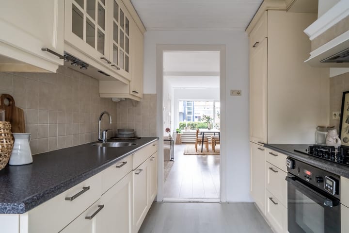 Foto 14 van Reuvensweg 3