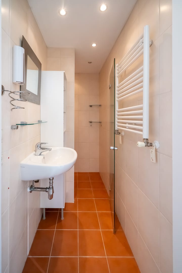 Foto 16 van Reuvensweg 3