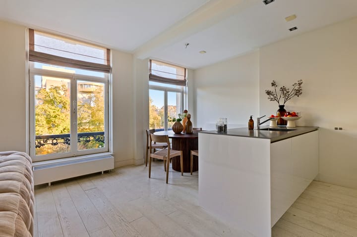 Foto 9 van Vossiusstraat 13-D