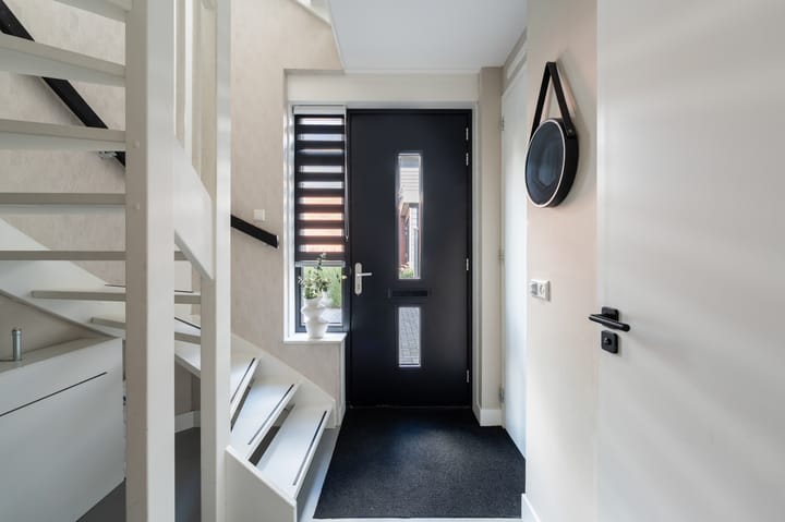 Photo 9 of Darwinhage 27