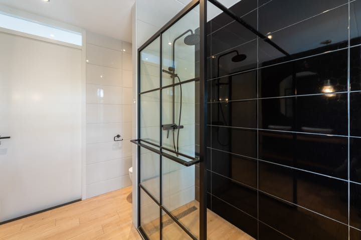 Photo 30 of Darwinhage 27