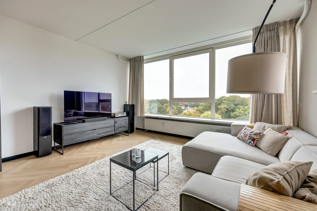 Photo 7 of Heutinkstraat 145