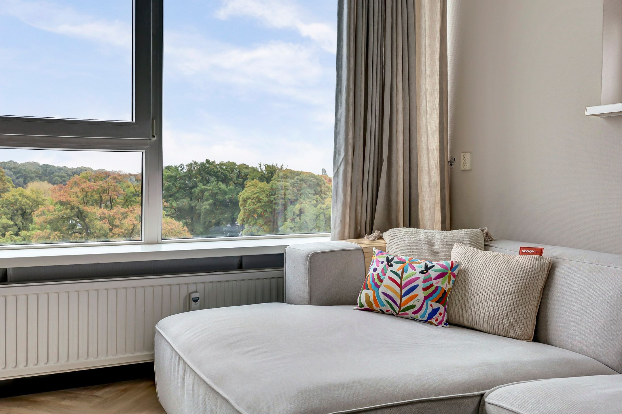 Photo 9 of Heutinkstraat 145