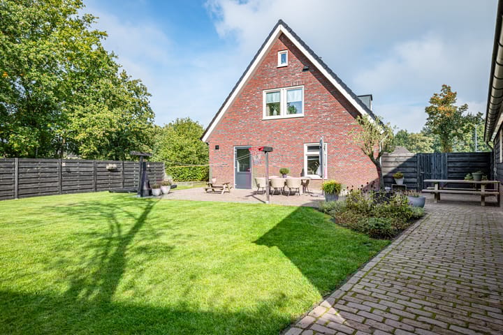 Foto 40 van Dorpsstraat 4