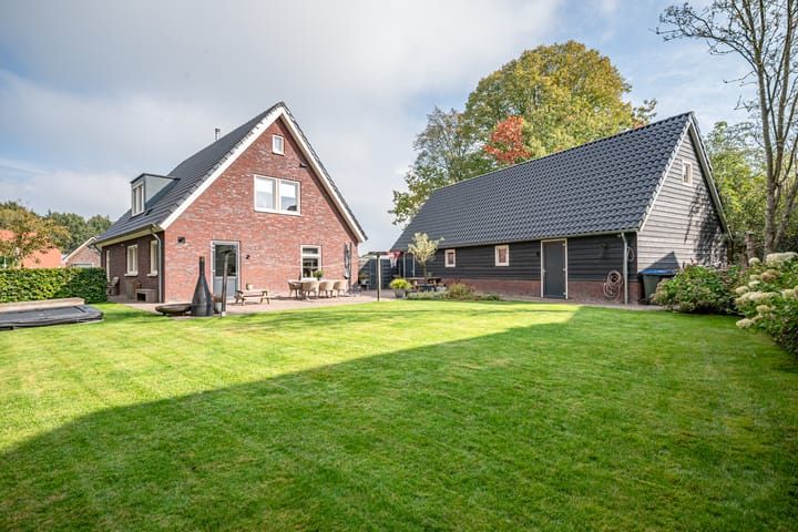 Foto 41 van Dorpsstraat 4