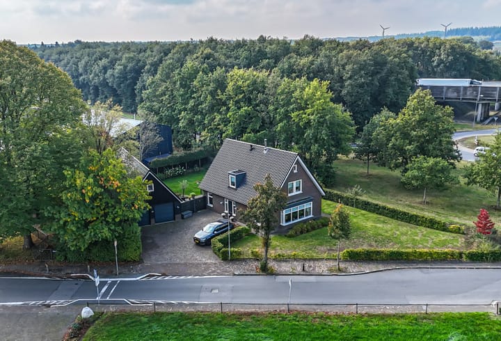 Foto 56 van Dorpsstraat 4