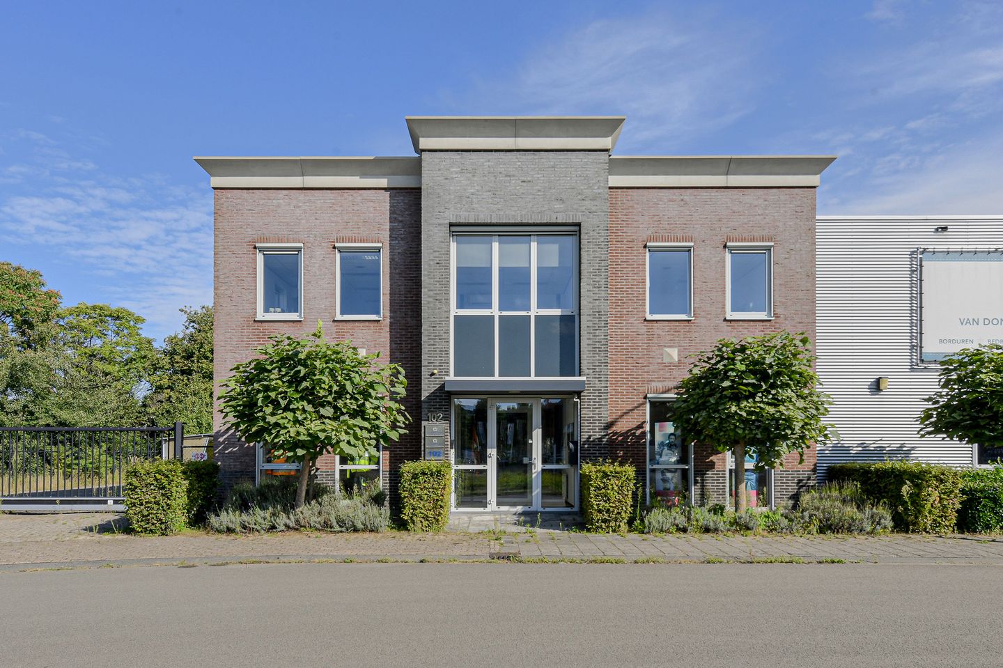 Bekijk foto 1 van Van de Reijtstraat 102