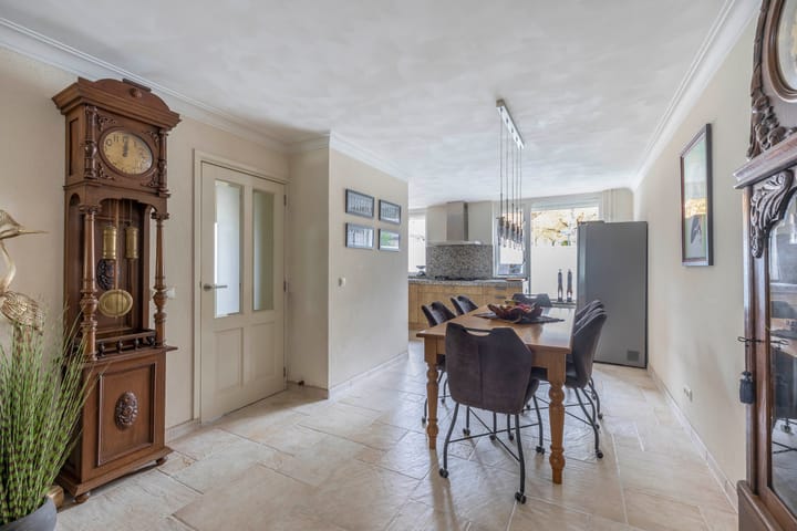 Foto 10 van Mozartstraat 105