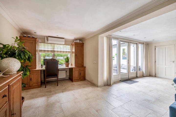 Foto 12 van Mozartstraat 105