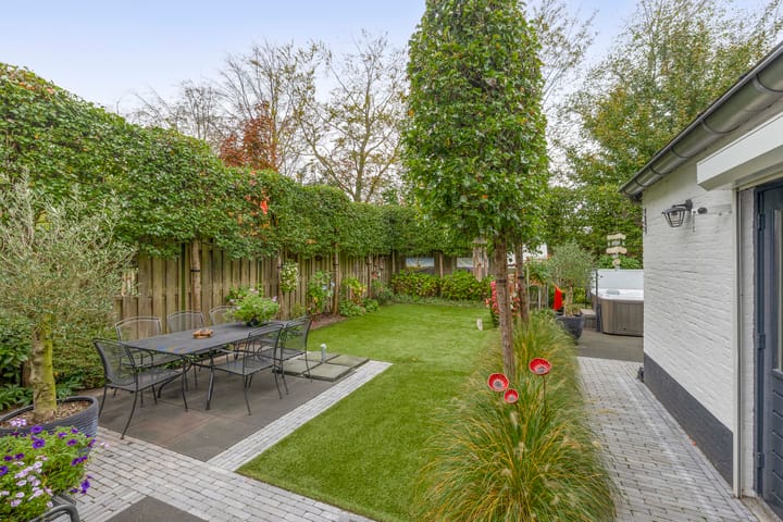 Foto 33 van Mozartstraat 105