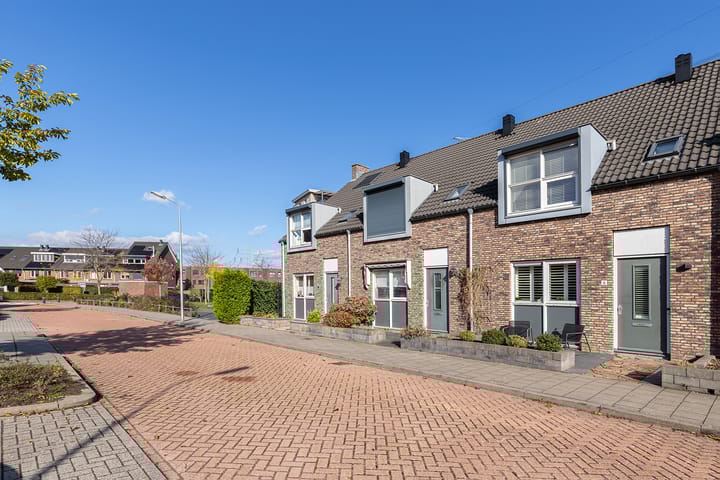 Foto 5 van Puccinistraat 6