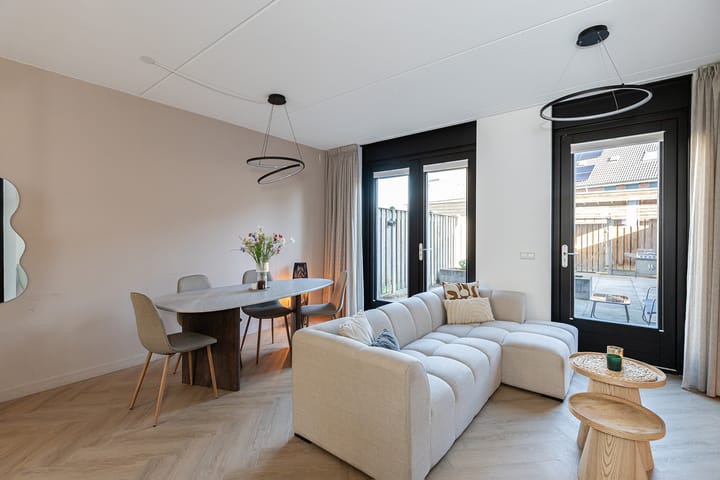 Foto 8 van Puccinistraat 6