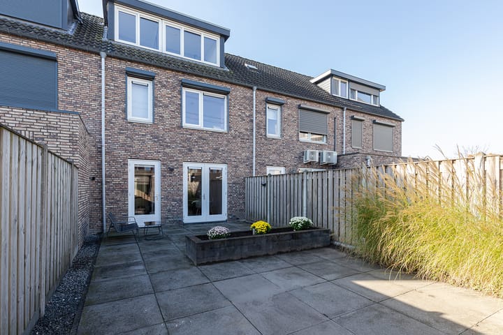 Foto 29 van Puccinistraat 6