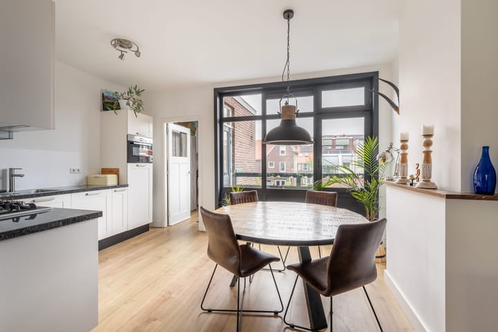 Foto 2 van Markgraaflaan 115