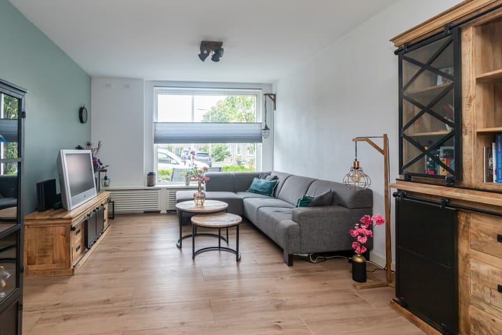 Foto 7 van Oostblok 82