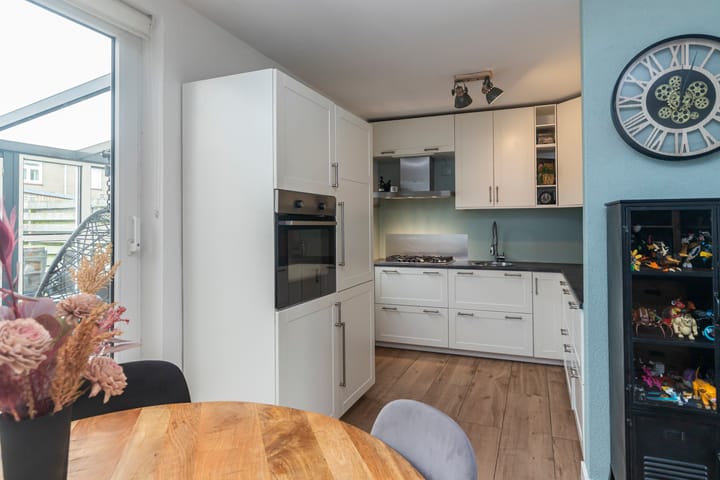 Foto 12 van Oostblok 82