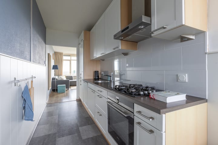 Foto 13 van Heemraadweg 811