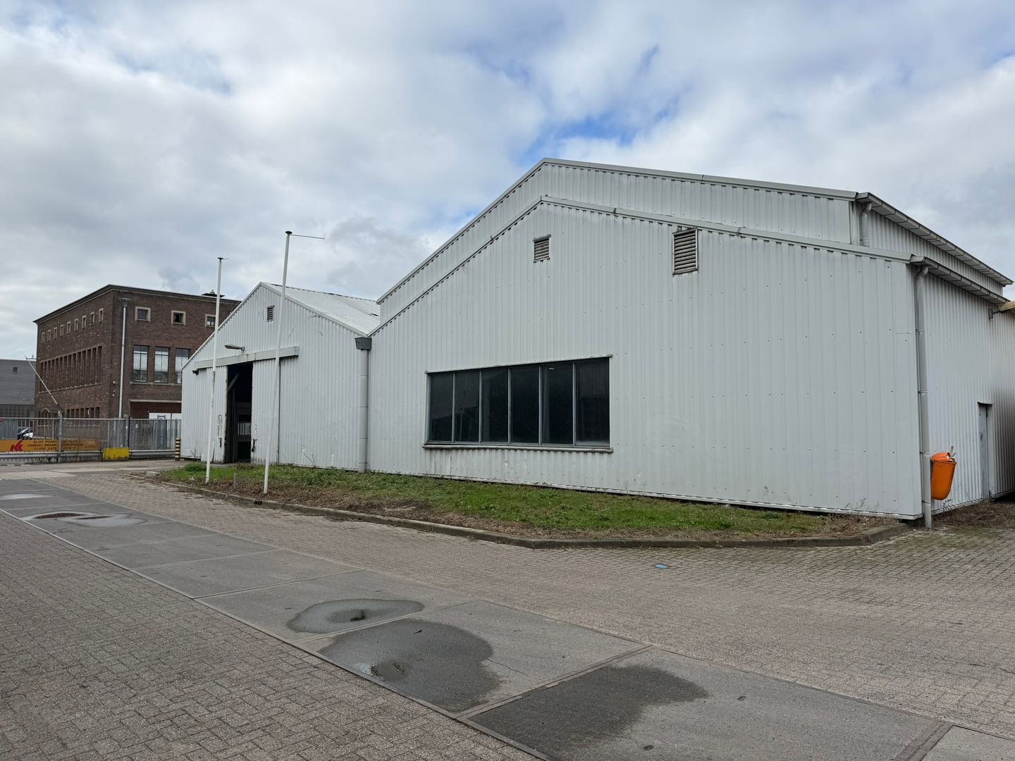 View photo 3 of L.J. Costerstraat