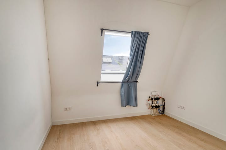 Photo 10 of Hoefsmid 3