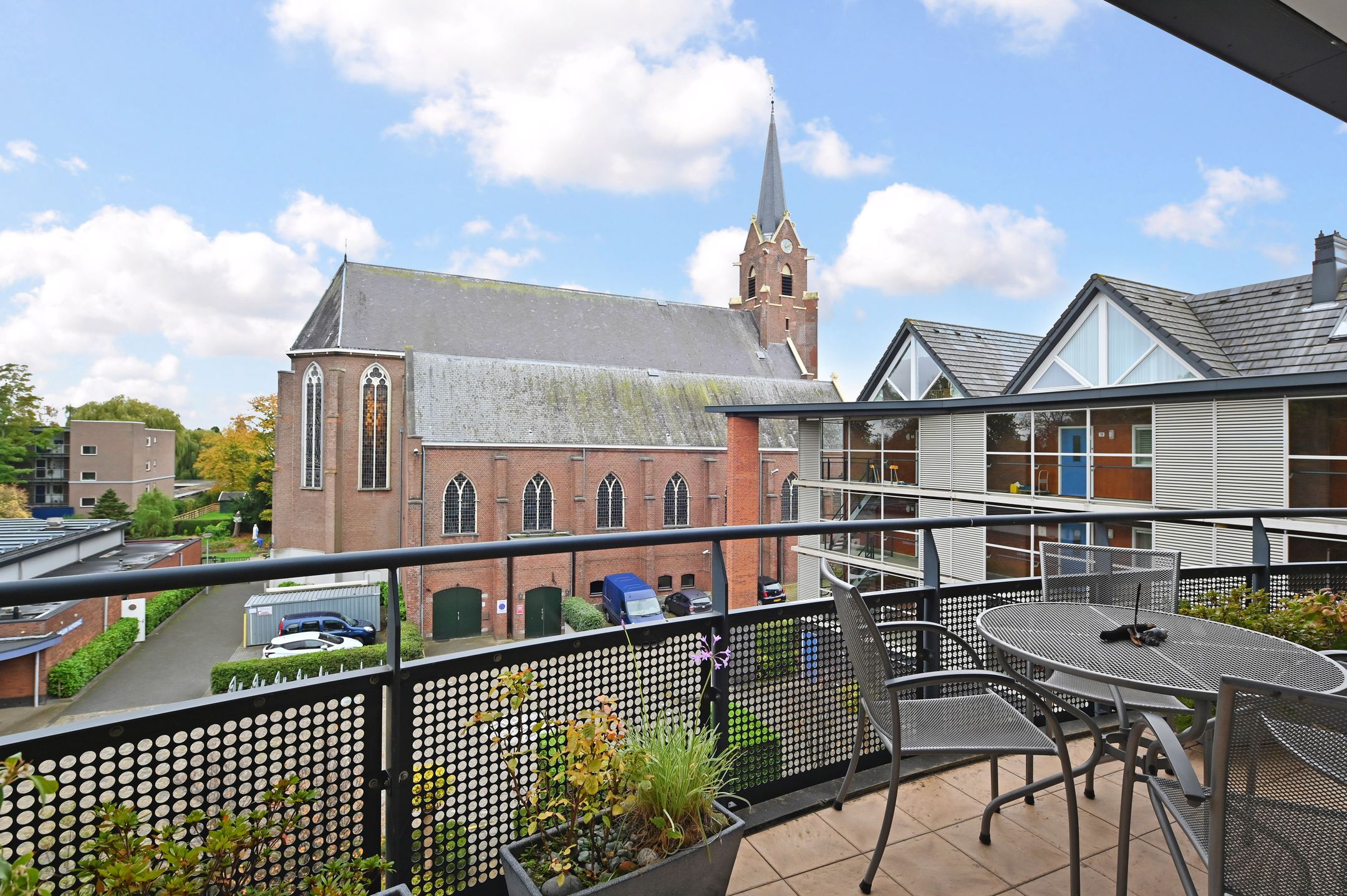 Photo 30 of Noordeindse Hof 23