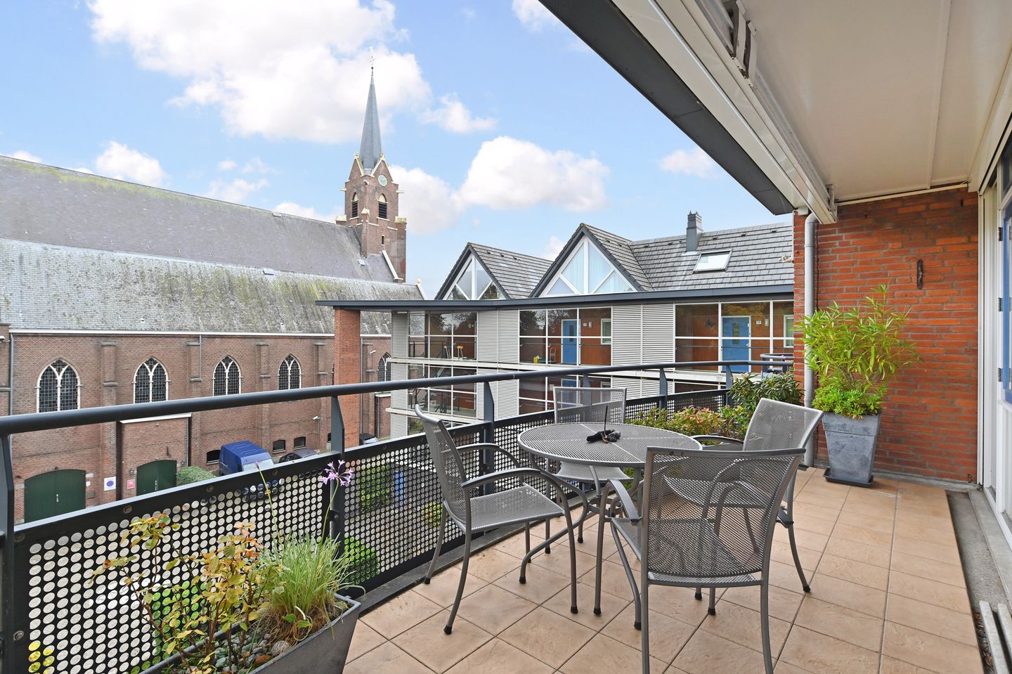 Photo 29 of Noordeindse Hof 23