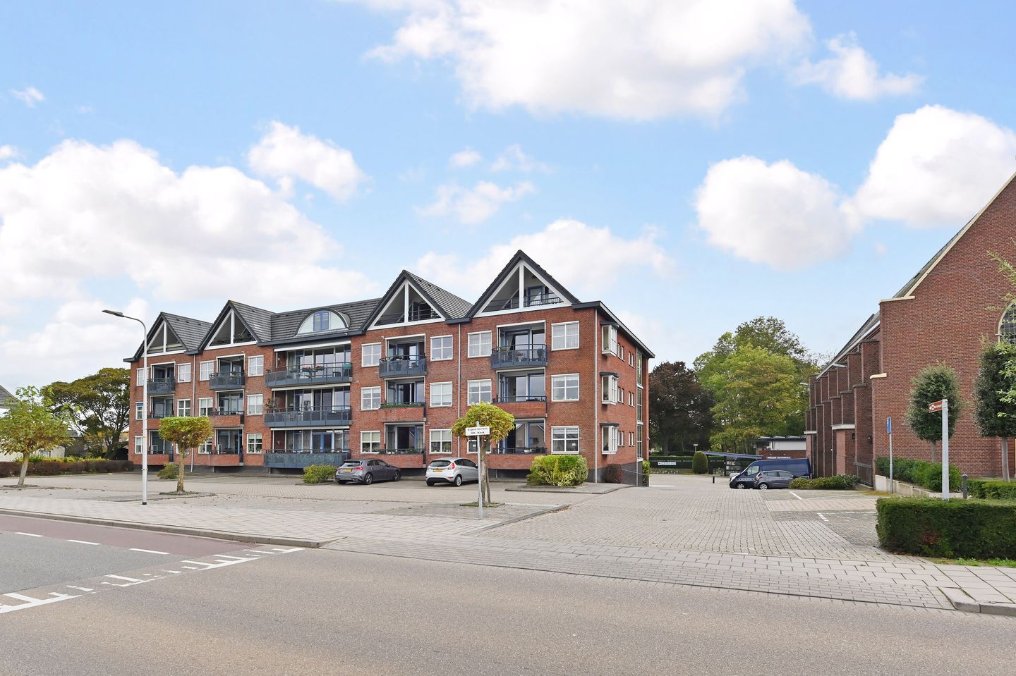 Photo 70 of Noordeindse Hof 23