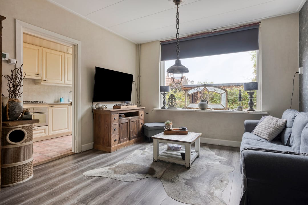 Foto 2 van Parallelweg 56